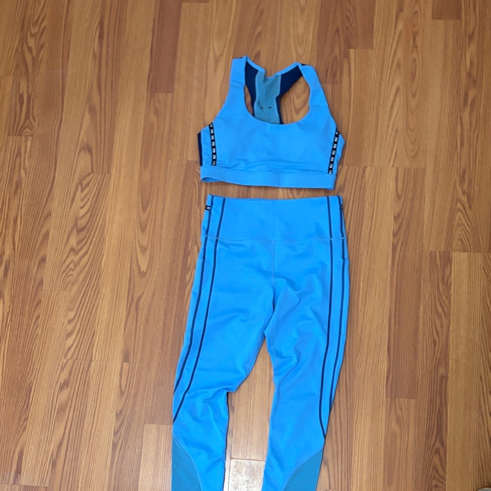 Zyia Blue Women's Activewear Set